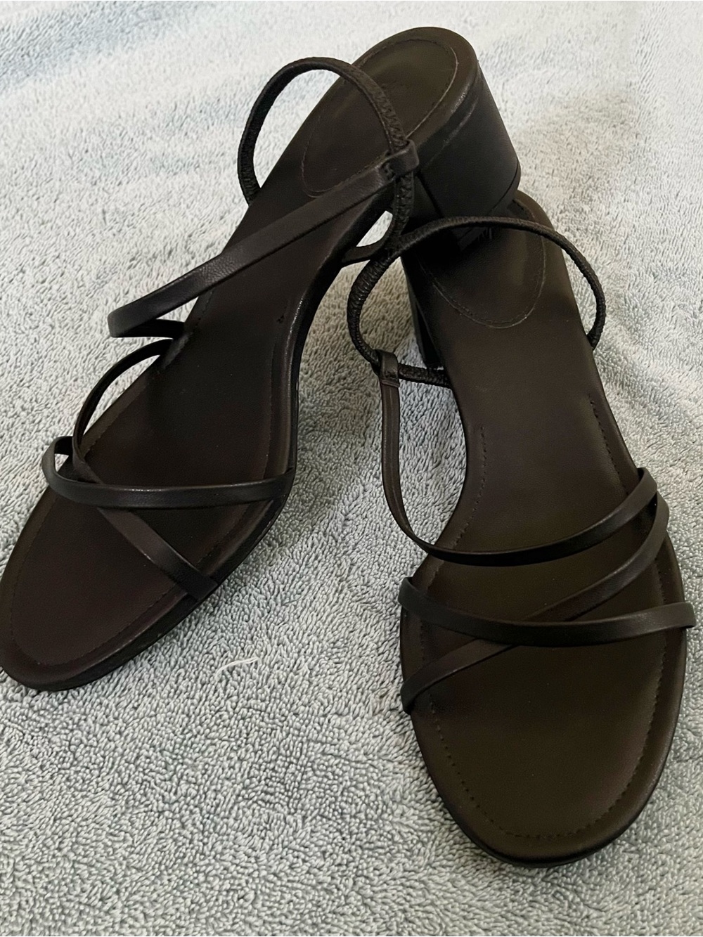 Women's Strappy Square-Toe Block Heel Sandals - Black